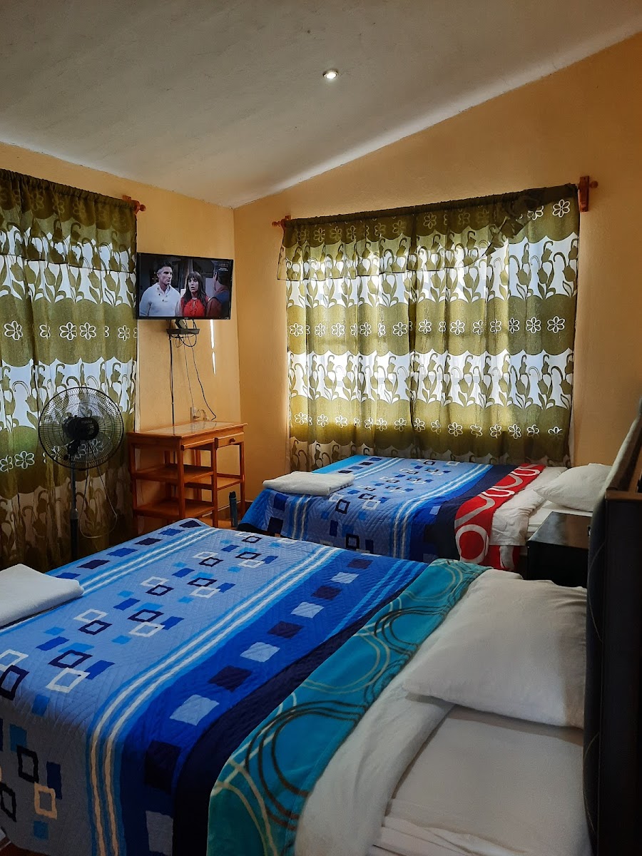 Habitaciones Geno Tzibanza